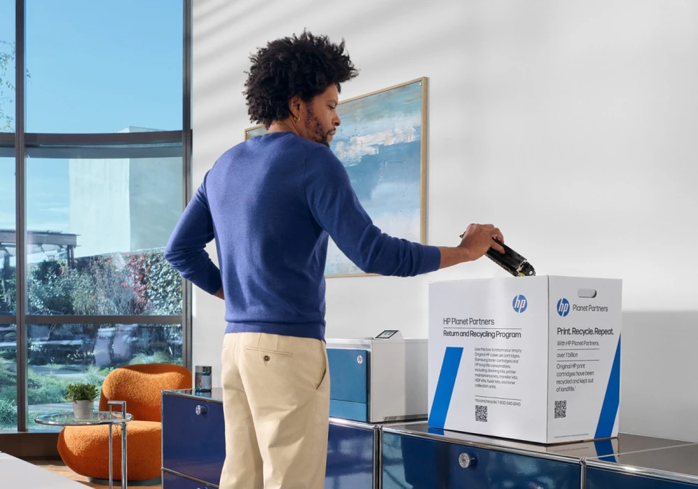 Hewlett Packard (HP) spausdintuvas clj ent 4701dw print 67p99a