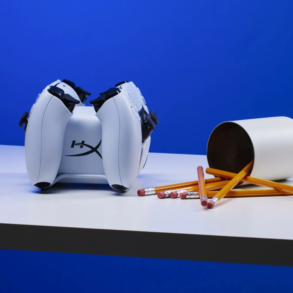 HyperX ChargePlay Duo - PS5 valdiklio įkrovimo stotelė