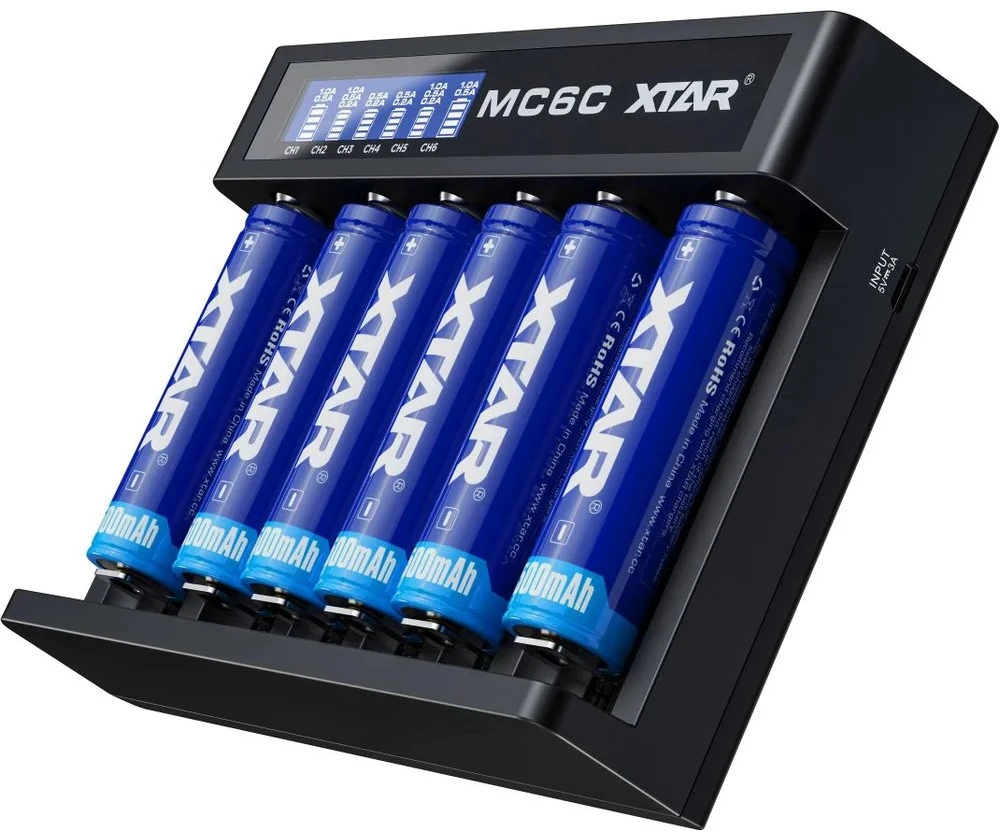 Ličio jonų akumuliatoriaus įkroviklis XTAR MC6C