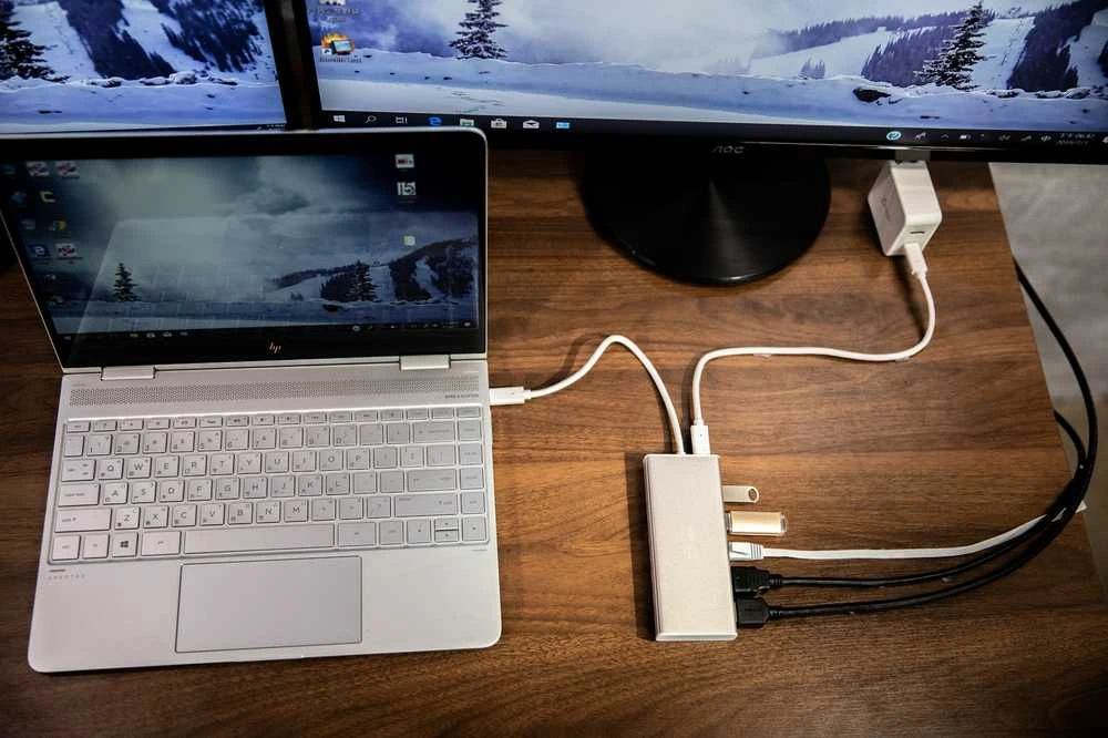 J5 Create J5create – USB-C dvigubas HDMI daugiafunkcis dokas