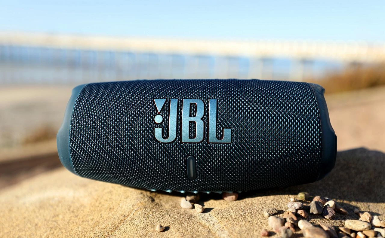 JBL Charge 5 nešiojama kolonėlė, Mėlyna