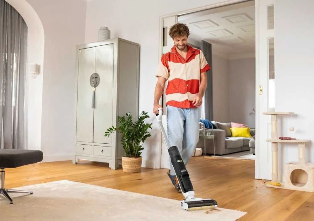Kärcher Grindų plovimo siurblys  FCV 3 (1.056-122.0)