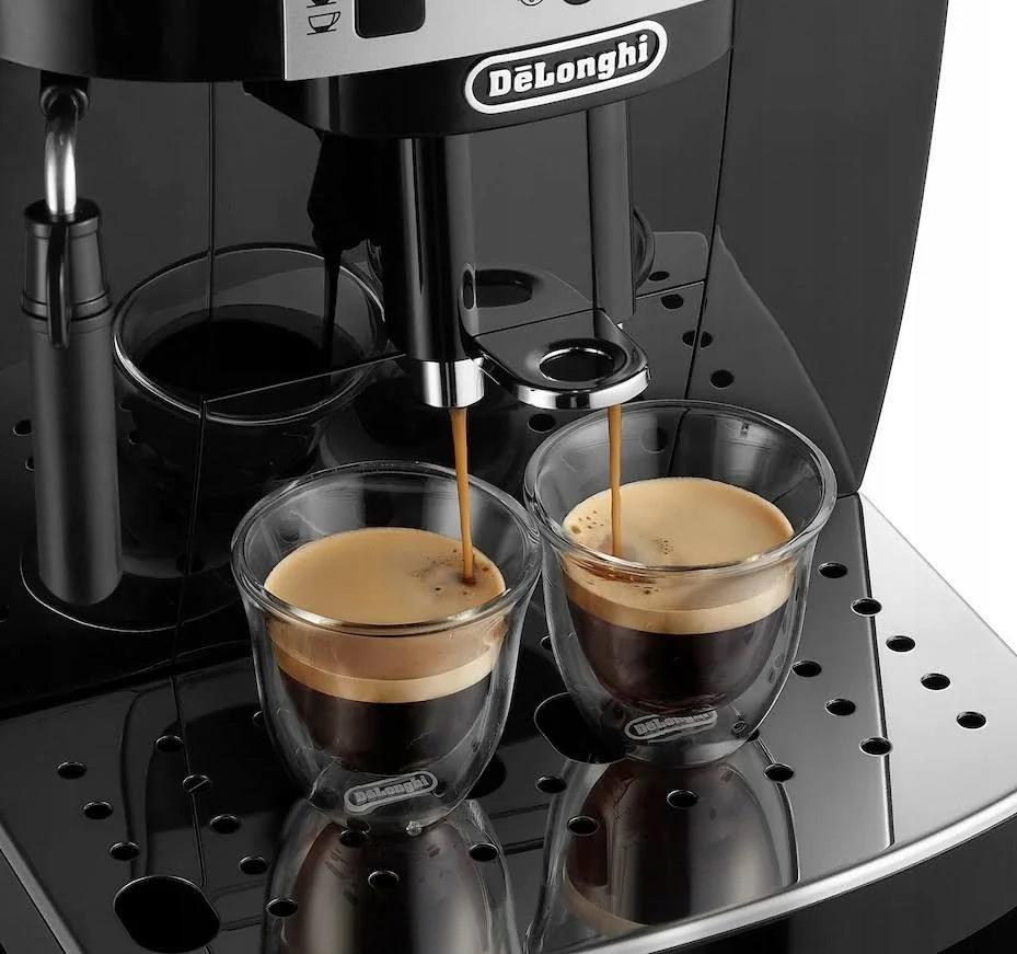 Kavos aparatas DeLonghi ECAM 22.115.B