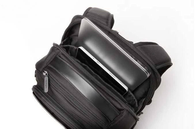 Kuprinė kensington contour 2.0 k60383eu na laptopa 14"