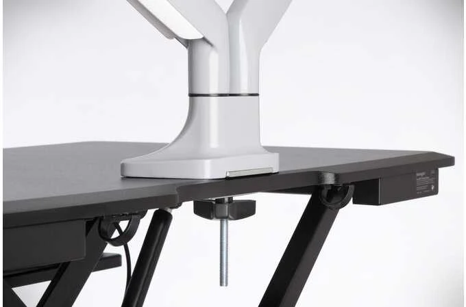 Leitz Kensington K55470EU stalinis plokščiųjų ekranų laikiklis 81,3 cm (32") Gnybtas / varžtai Pilka, Sidabras