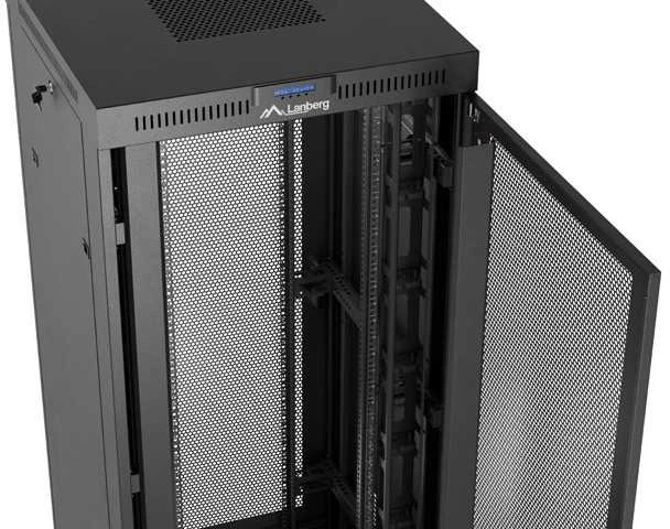 Lanberg 19 colių 47u 800x800 pastatoma rack spintelė su perforuotomis durelėmis, LCD, juoda (plokštos konstrukcijos)