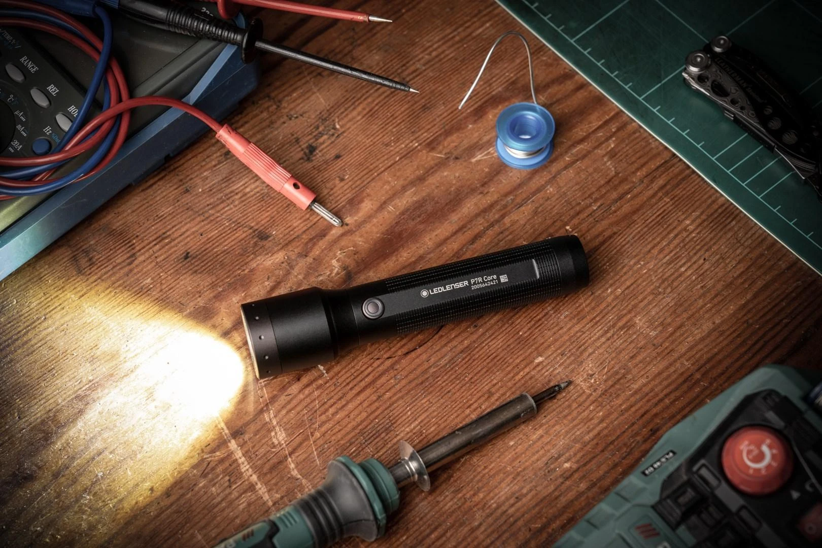 LED Lenser Žibintuvėlis LEDLENSER P7R Core 502181