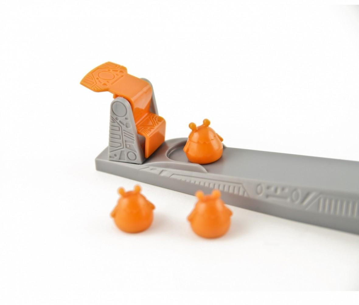 Ufodron arkadinis žaidimas drone launcher aliens aliens LUCRUM GAMES