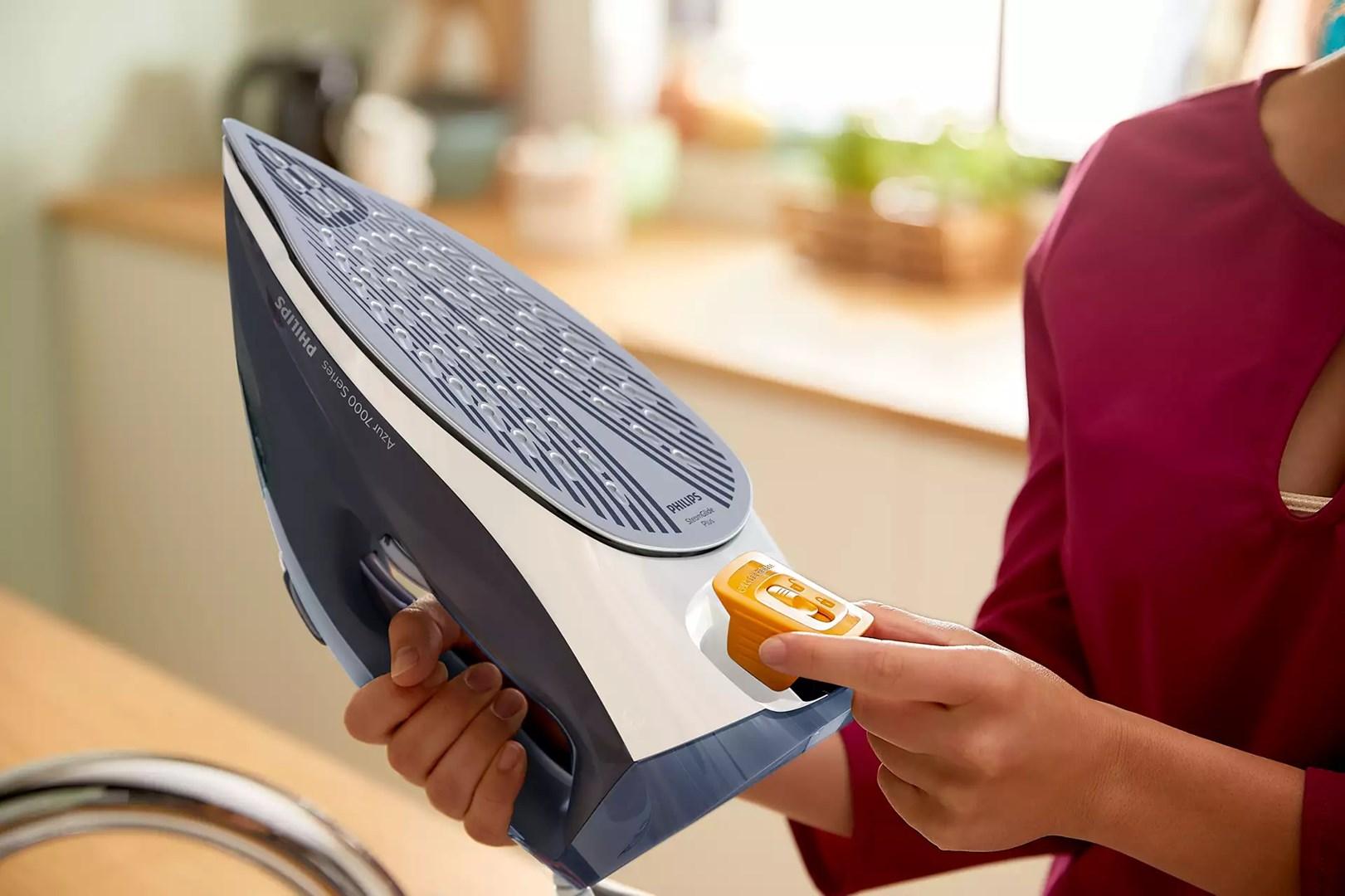 Philips garų lygintuvas 7000 serija DST7030/20, tamsiai mėlynas