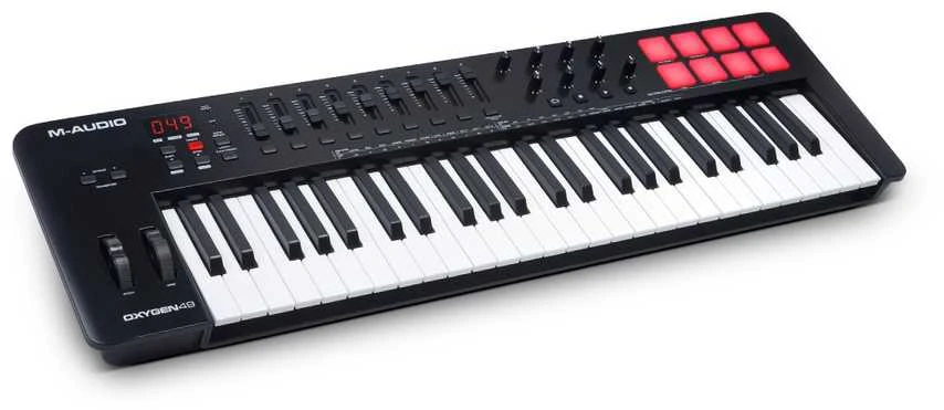 M-AUDIO Oxygen 49 (MKV) MIDI klaviatūra, juoda