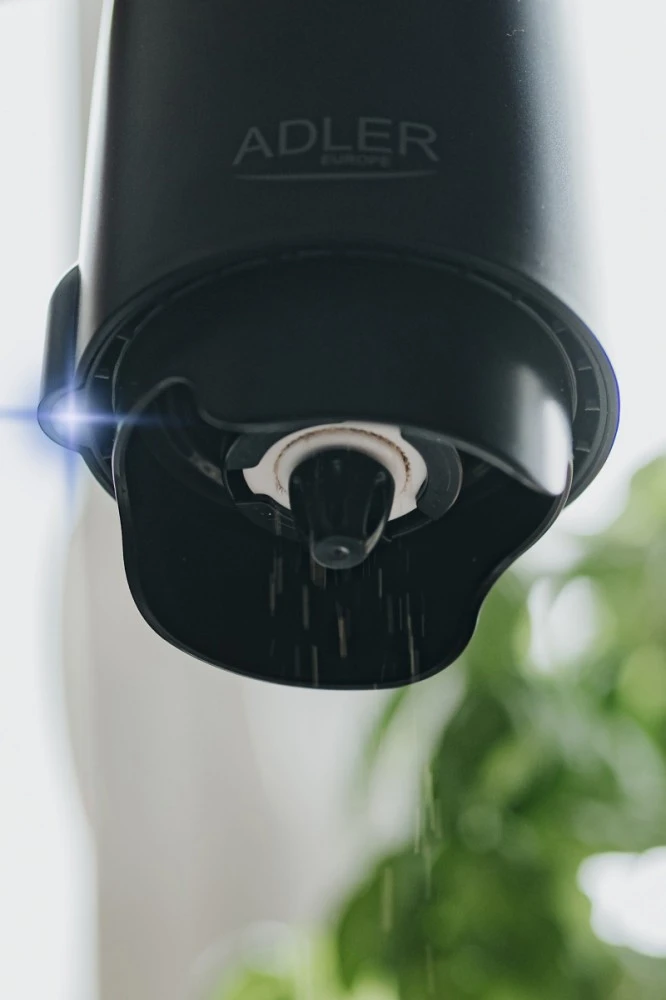 Adler Elektrinė młynek do przypraw usb ad 4449