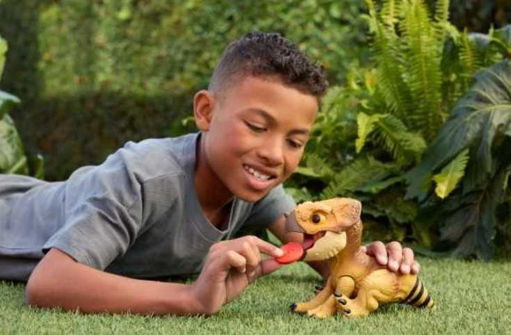 Mattel JURASSIC WORLD interaktyvus dinozauras – Aquilops (JGC01)