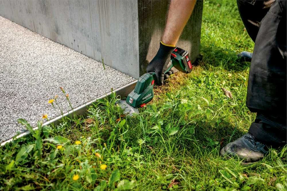 Metabo žolės ir krūmų žirklės SGS 18 LTX Q, 11.5 cm, 18 V, Li-Ion, be akumuliatoriaus ir kroviklio