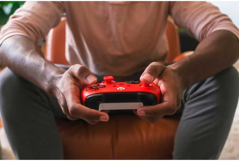„Microsoft XBOX“ belaidis valdiklis „Raudona Bluetooth“ / USB žaidimų pultas Analoginis / skaitmeninis „XBOX“, „XBOX One“, „XBOX“ serija S, „XBOX“ serija X