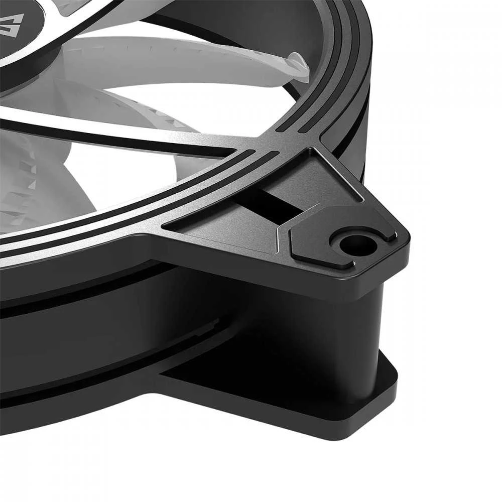 Modecom 140mm ventiliatorius – kampinė detalė ir tvirtinimas