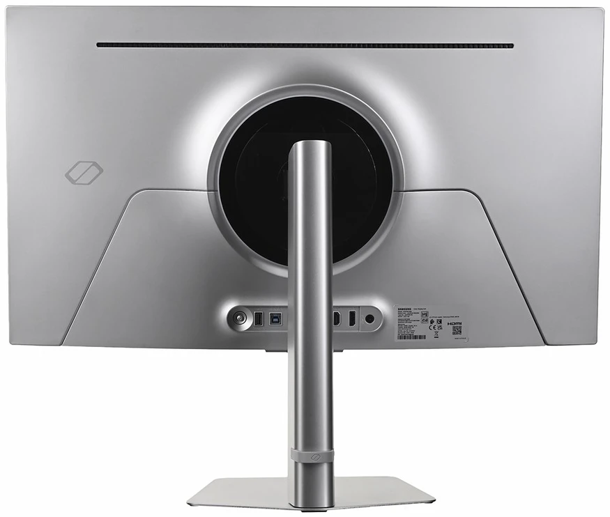 Monitorius Samsung | LS32FG810SUXEN | 32 " | OLED | 4K | 16:9 | 240 Hz | 0.03 ms | 3840 x 2160 pikselių | 260 cd/m² | HDMI jungtys quantity 2 | Sidabrinis