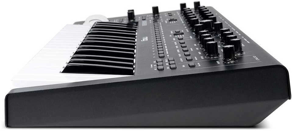 MOOG Messenger – monofoninis analoginis klaviatūros sintezatorius