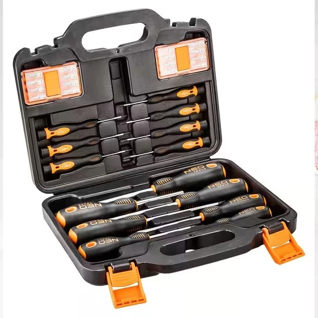 Neo Tools Rinkinys Atsuktuvų ir atsuktuvų antgalių rinkinys, 30 vnt.
