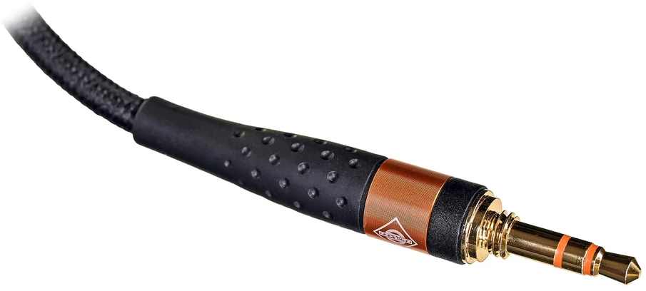 Ausinės Neumann NDH 30 – Juodas