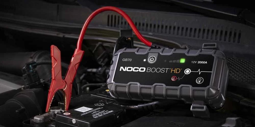„Noco gb70“ starteris su stiprintuvu 12 V, 2000 A