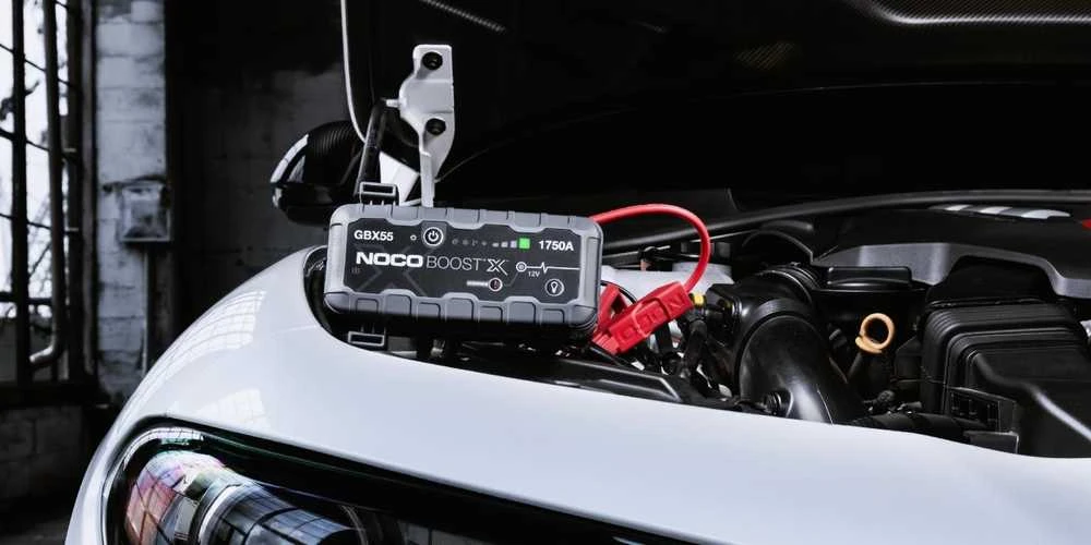 Urządzenie rozruchowe noco gbx55 boost x 12 v 1750 a