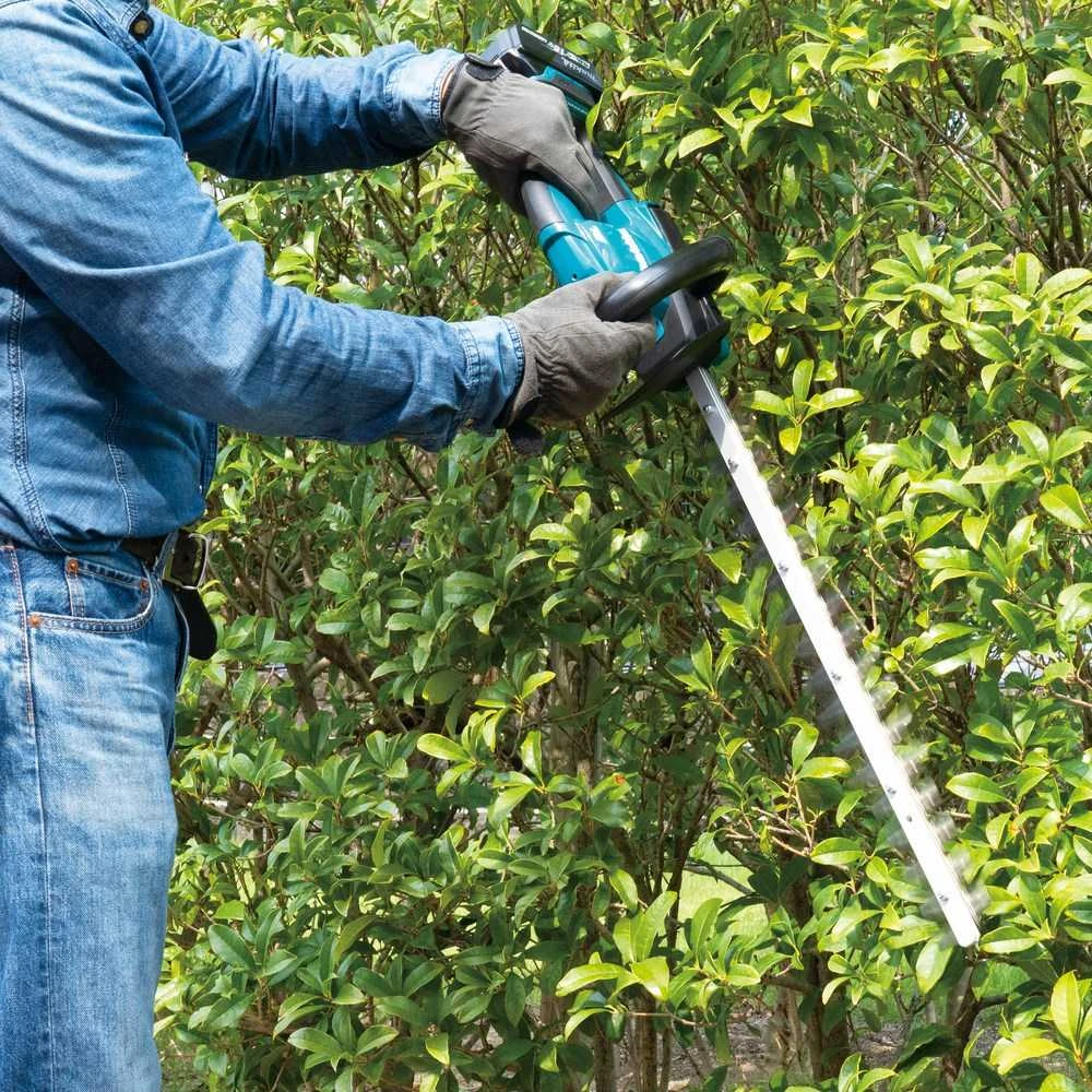 Akumuliatorinės gyvatvorių žirklės LXT® Makita DUH606Z