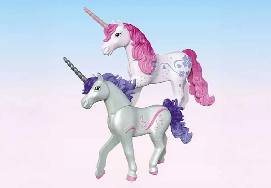 „Playmobil Princess Magic“ 71839 Stebuklingas vienaragio arklidės mamai ir kumeliukui