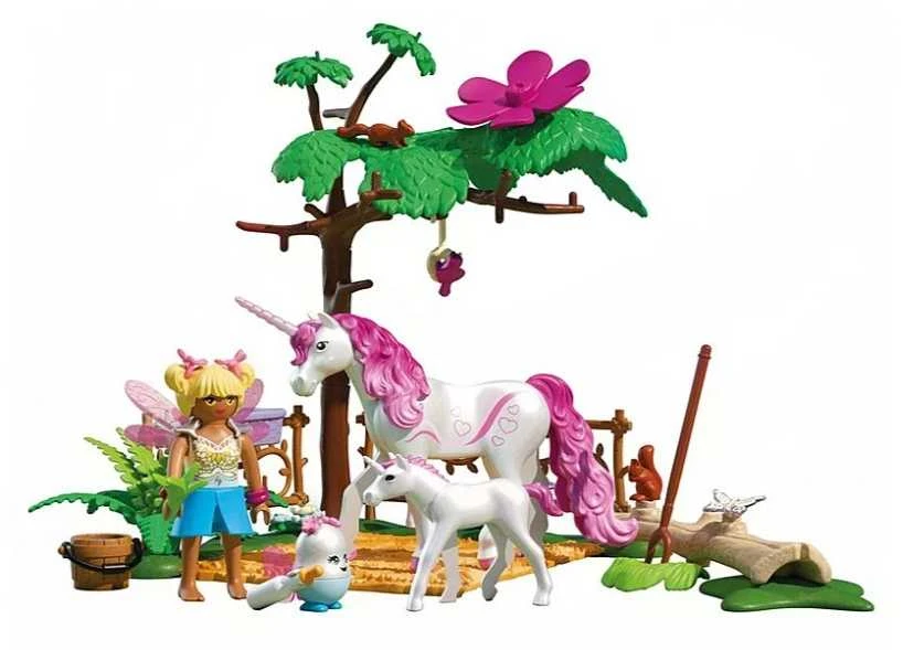 „Playmobil Princess Magic“ 71839 Stebuklingas vienaragio arklidės mamai ir kumeliukui