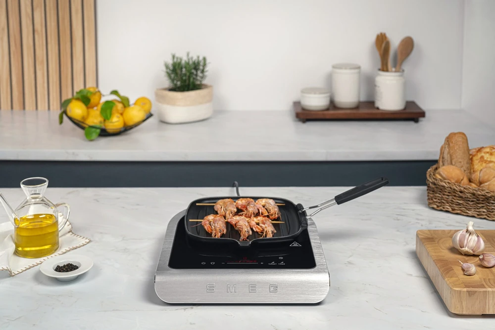 Smeg PIC01BLMEU hob Juodas Countertop Zone induction hob 1 zone(s)