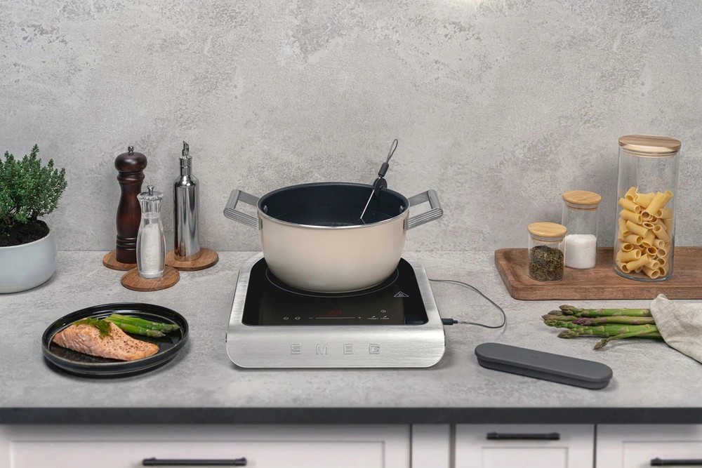 Smeg PIC01BLMEU hob Juodas Countertop Zone induction hob 1 zone(s)