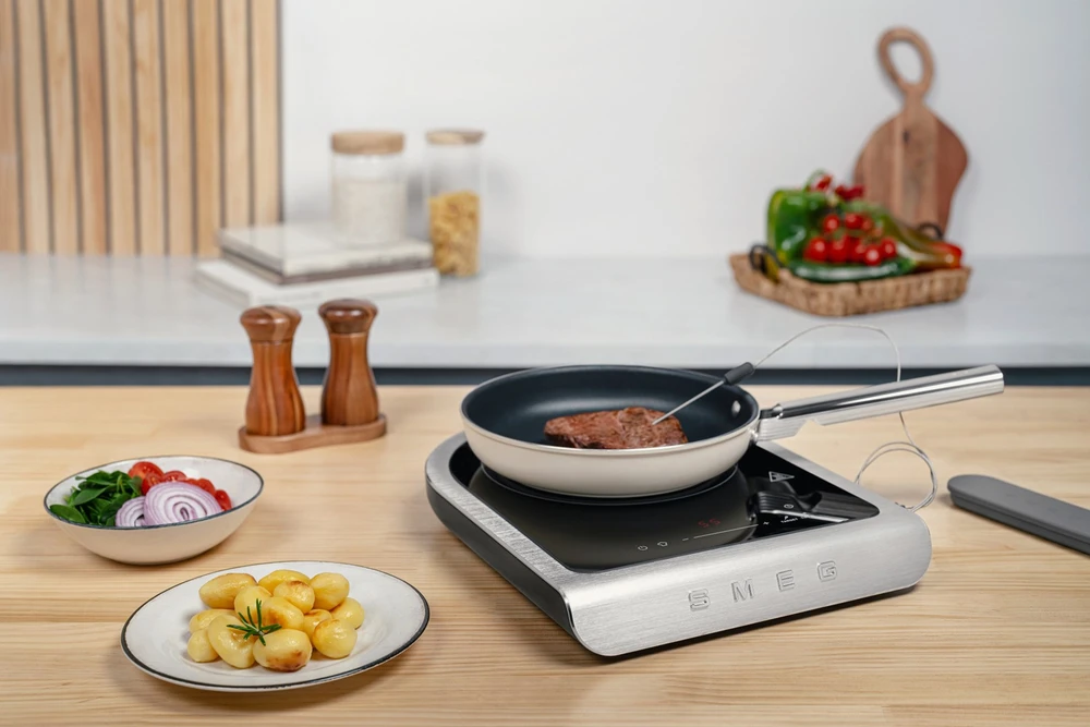 Smeg PIC01BLMEU hob Juodas Countertop Zone induction hob 1 zone(s)