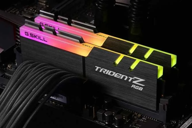 RAM Rinkinys pamięci g.skill tridentz rgb f4-3200c16d-16gtzrx (ddr4 dimm; 2 x 8 gb; 3200 mhz; cl16)