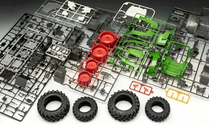 „Revell Fendt F20 Dieselross“ traktoriaus modelis 1/20, lengvai spustelėjamas