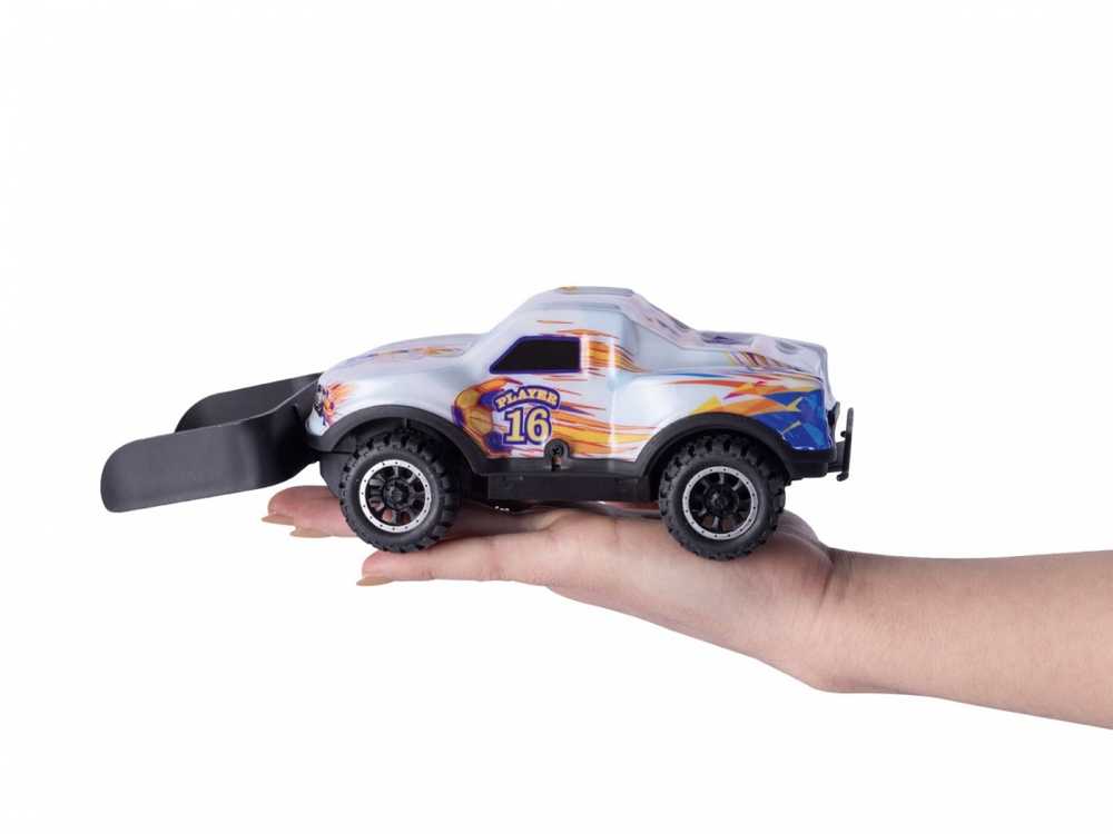 *****REVELL nuotoliniu būdu valdomas automobilisRevellFutbolo lyga 24689 46895