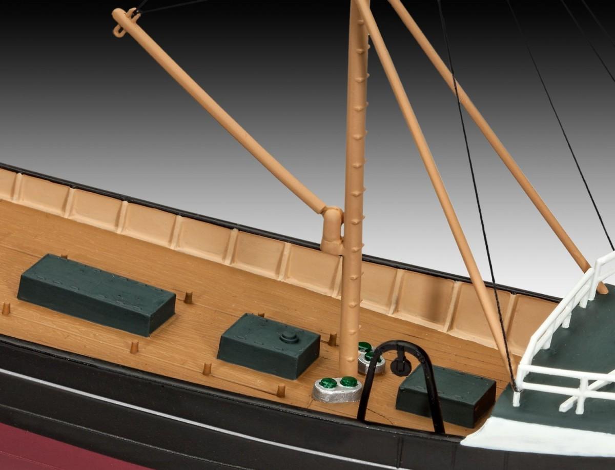 Revell – Šiaurės jūros žvejybos traleris, 1/142, 05204