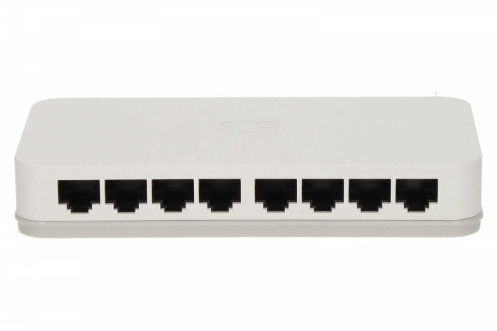 Šakotuvas D-Link GO-SW-8E/E tinklo komutatorius Ne-valdomas Fast Ethernet (10/100) Balta