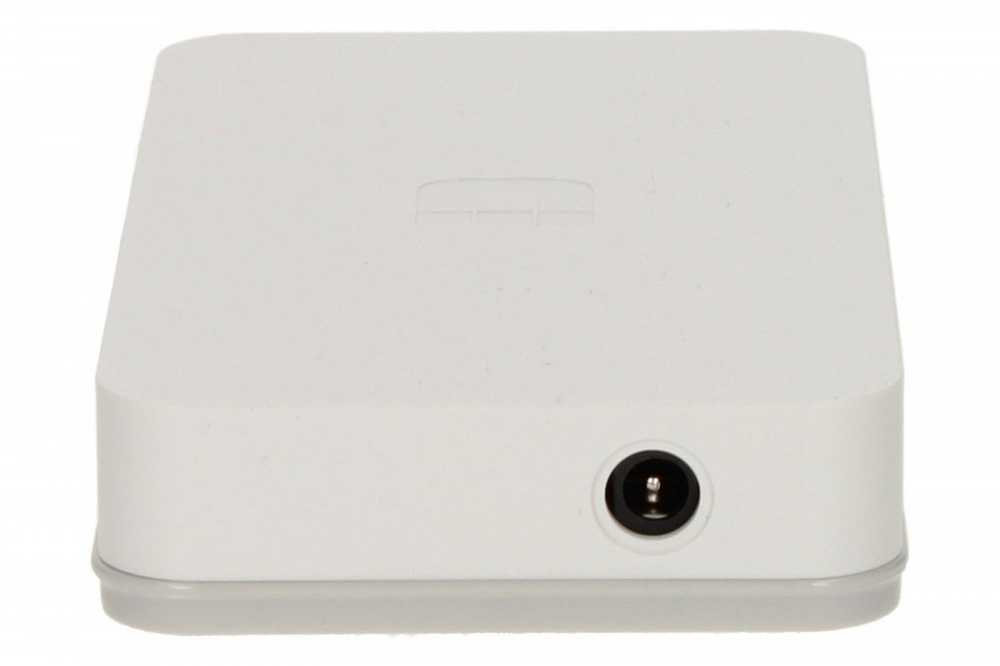 Šakotuvas D-Link GO-SW-8E/E tinklo komutatorius Ne-valdomas Fast Ethernet (10/100) Balta