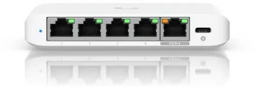 Šakotuvas UBIQUITI COMPACT, 5 PRIESTŲ 2,5G JUNGIKLIS, GALIMAS MAITINTI SU POE ARBA USB-C ADAPTERIU.