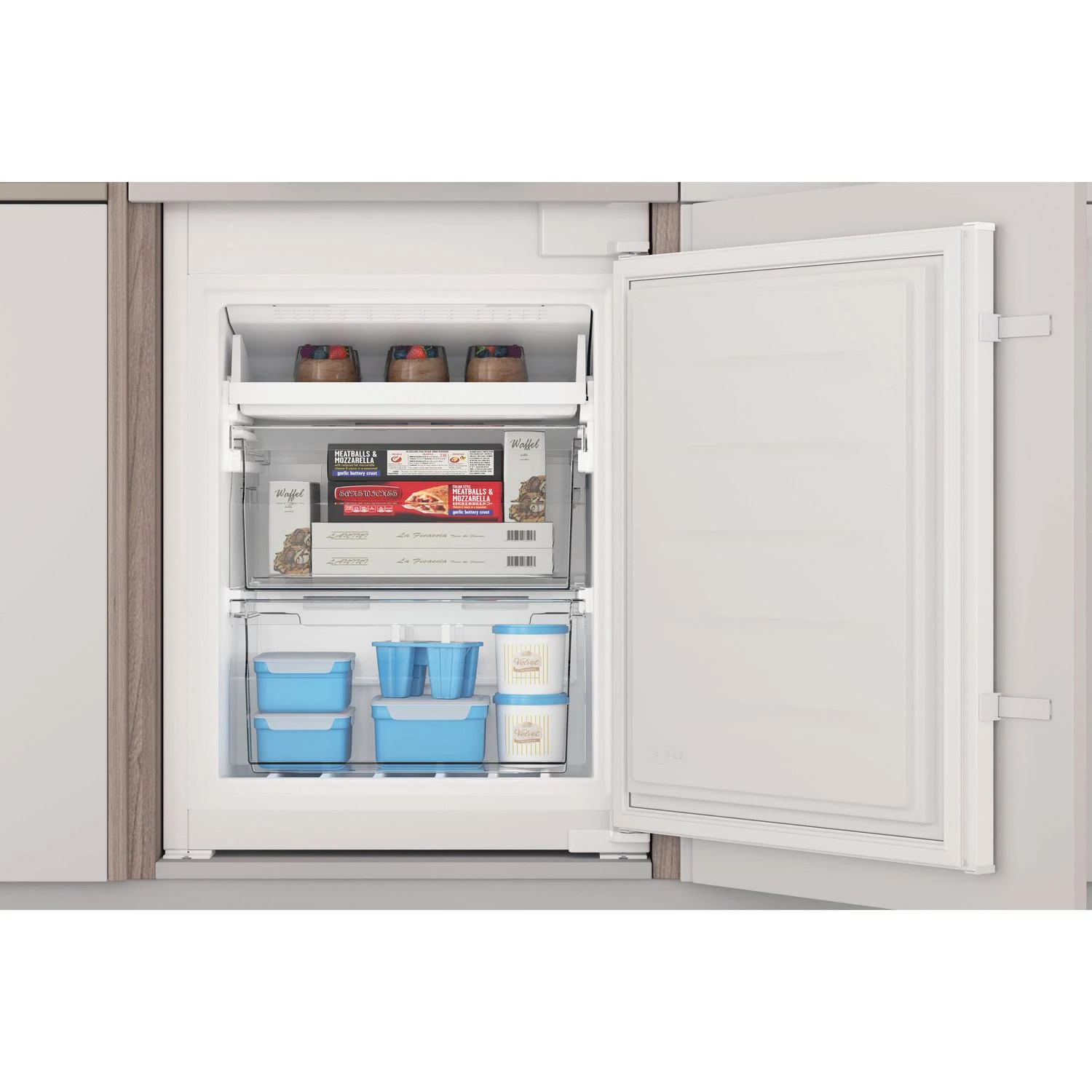 Įmontuotas Šaldytuvas - Indesit T311 250 L Baltas