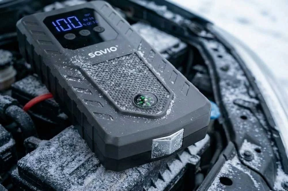 Savio JS-01 vehicle jump starter