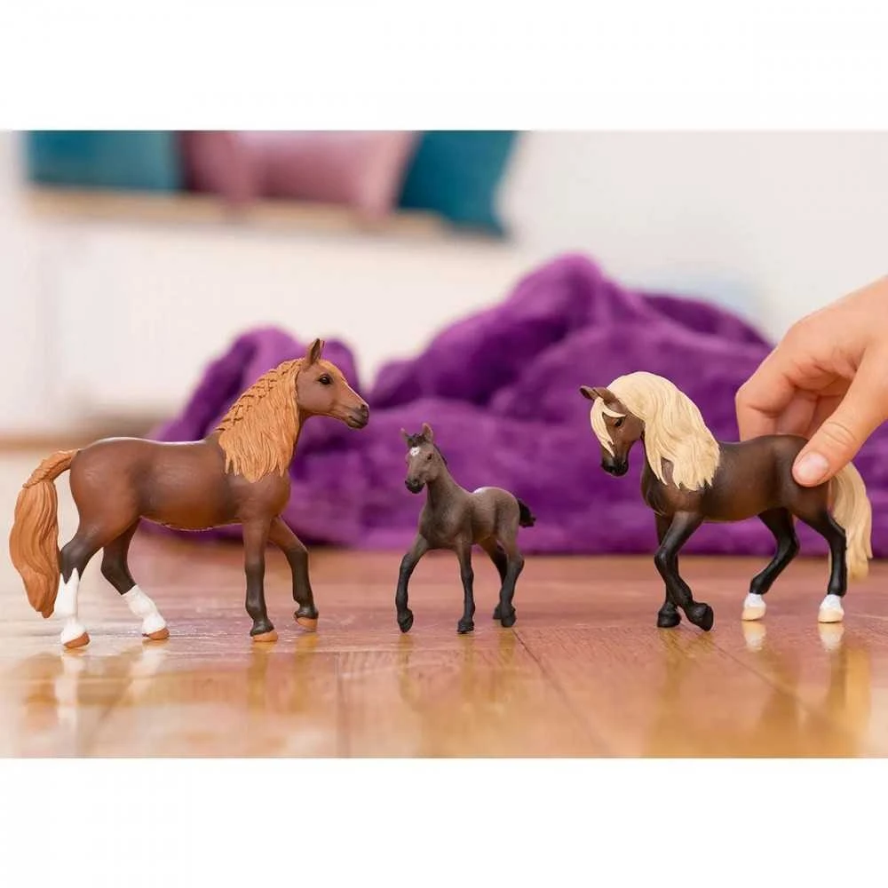 Schleich figūrėlė Paso Peruano veislės žirgas