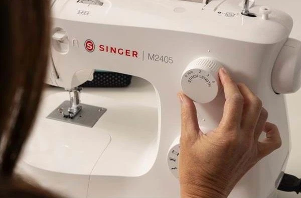 Siuvimo mašina Singer M2405