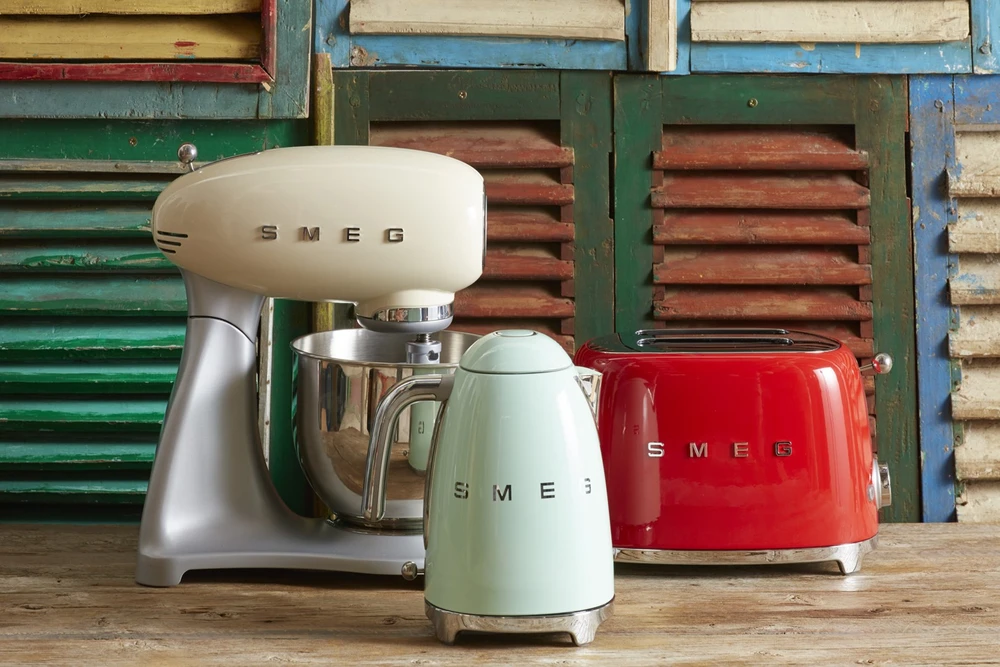 SMEG skrudintuvas TSF01RDEU