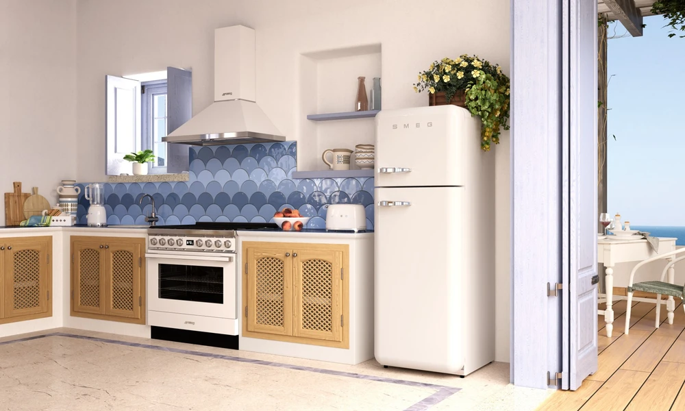 SMEG skrudintuvas TSF01WHEU