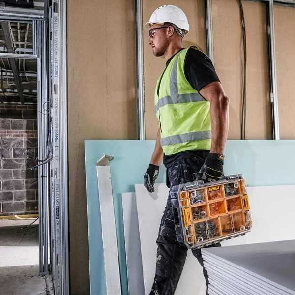 Dewalt smulkių dalių dėžė TSTAK IP54 (DWST82968-1)