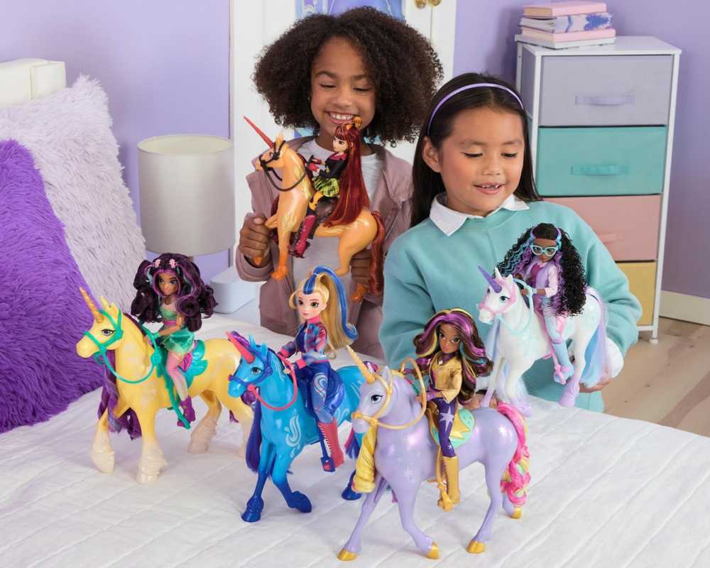 Unicorn Academy Lėlė Valentina ir vienaragis Cinder aprašymas - Prekės nuotrauka