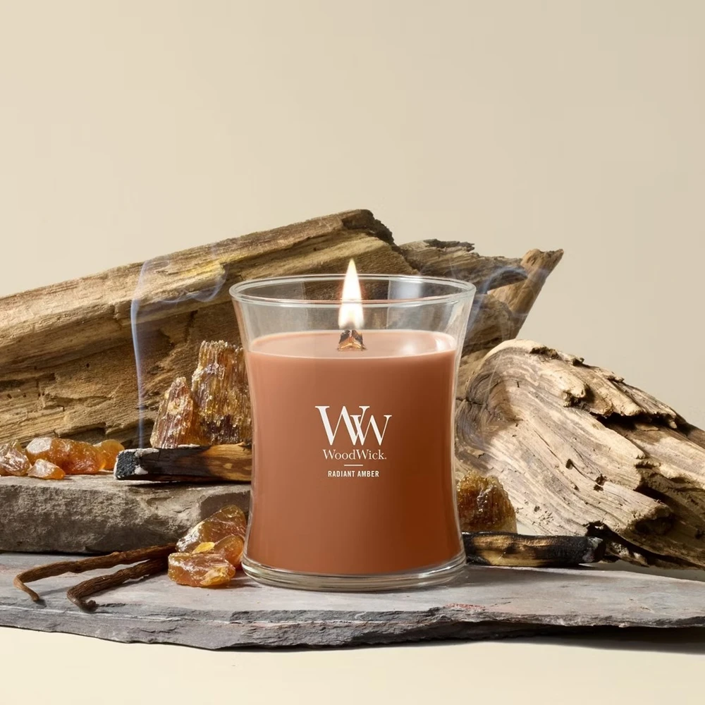 Woodwick Spinduliuojantis gintaras