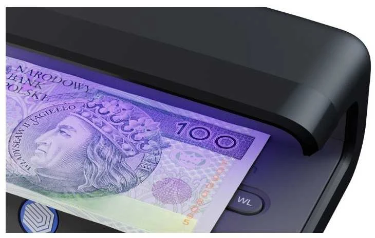 „Safescan 75“ LED UV banknotų testeris