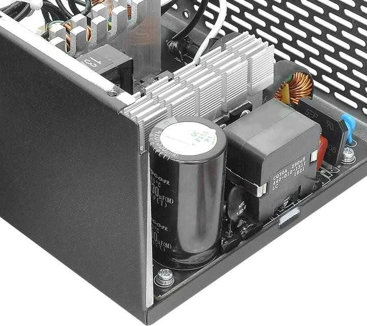 Maitinimo šaltinis Thermaltake Smart BX1 PS-SPD-0550NNSABE-1 (550 W, aktyvus, 120 mm)