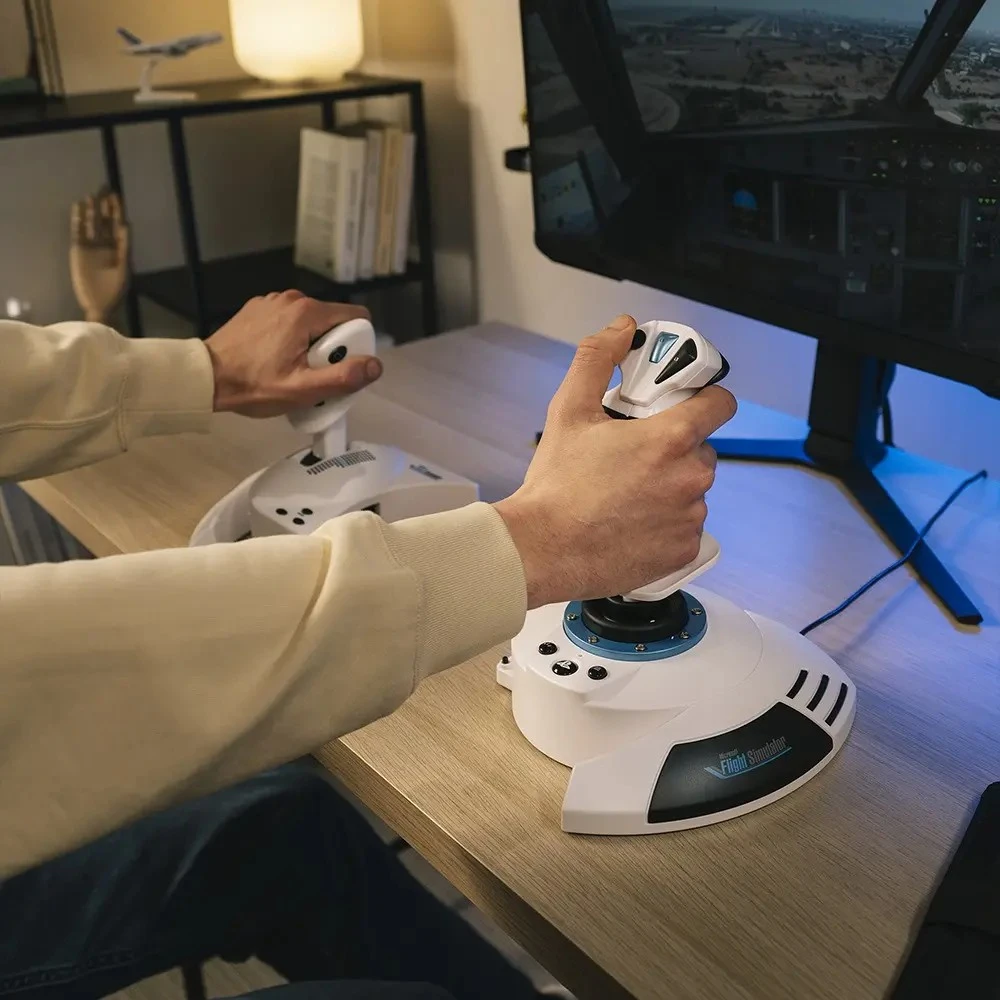 TRM Thrustmaster T.Flight Hotas 5 Microsoft Flight Simulator Edition Balta USB Skraidymo simuliatorius Skaitmeninis PC, PlayStation 5, PlayStation 4